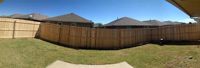 Building Photo - 416 Cherokee Gate Dr