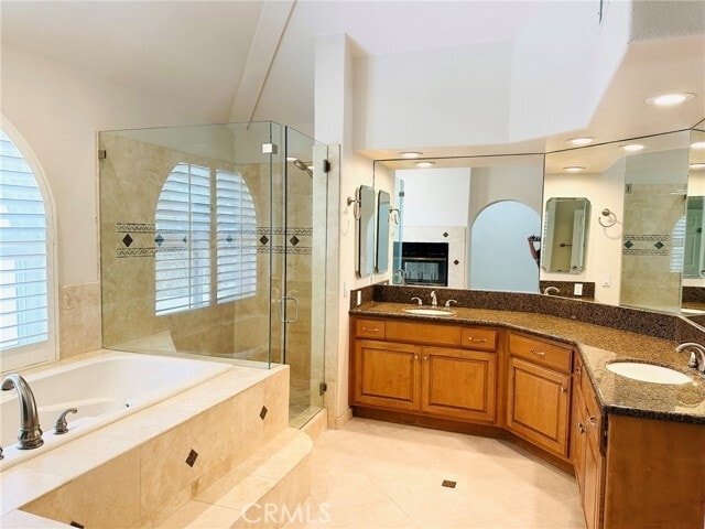 Building Photo - 29017 Rosewood Ln