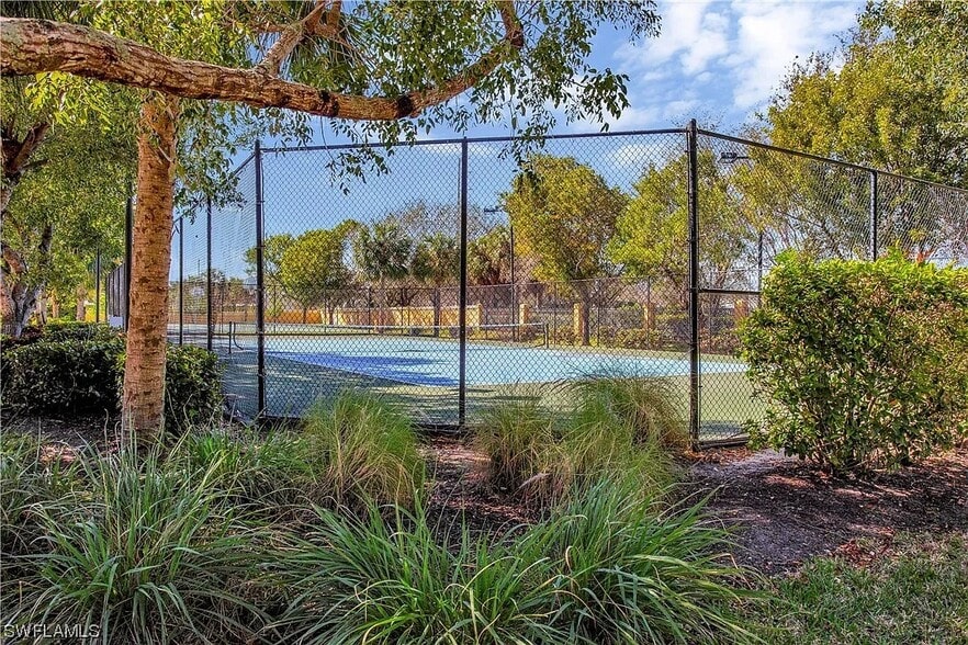 Building Photo - 7972 Bristol Cir