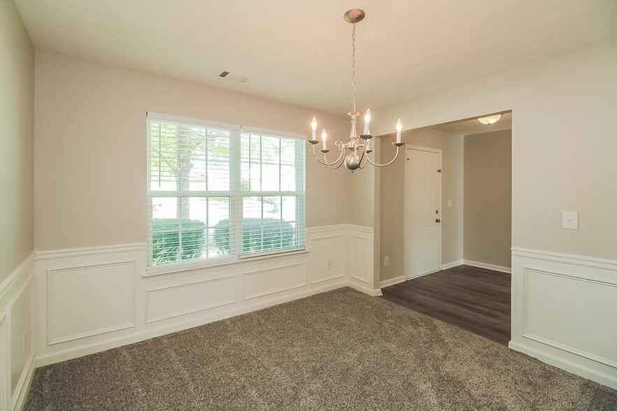 Building Photo - 4353 Grant Forest Cir