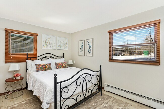 Building Photo - 157 Mississippi Pl