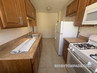 Building Photo - 131 Washington St