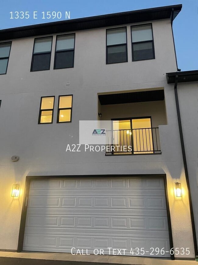 Building Photo - 1335 1590 N