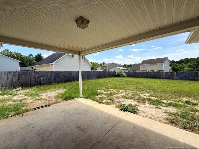 Building Photo - 2513 Hunting Bow Dr