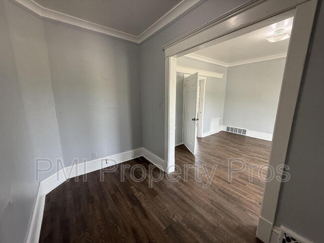 Building Photo - 2155 N 32nd St