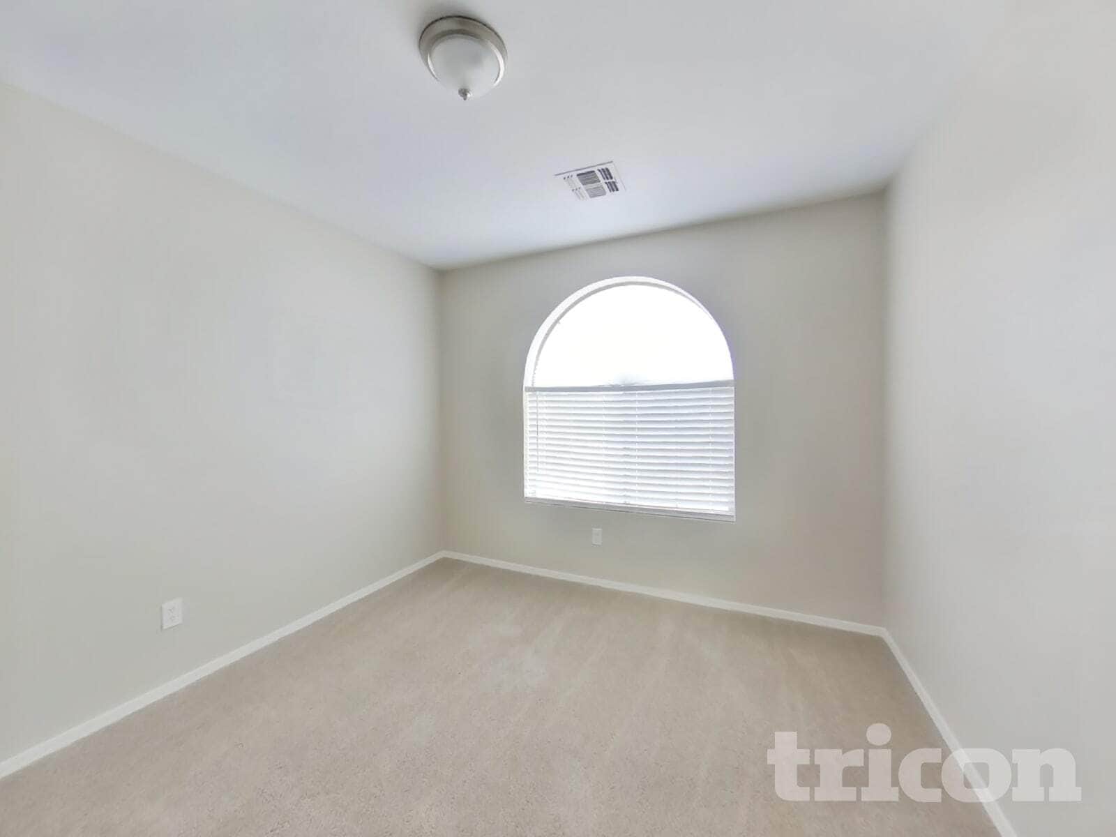 Building Photo - 2170 W Silver Creek Ln