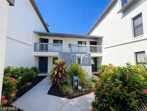 Building Photo - 17455 Woodland Trace Dr