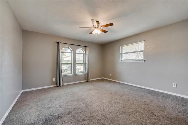 Building Photo - 111 S Capri Dr