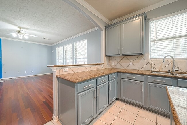 Building Photo - 13835 Desert Canyon Dr