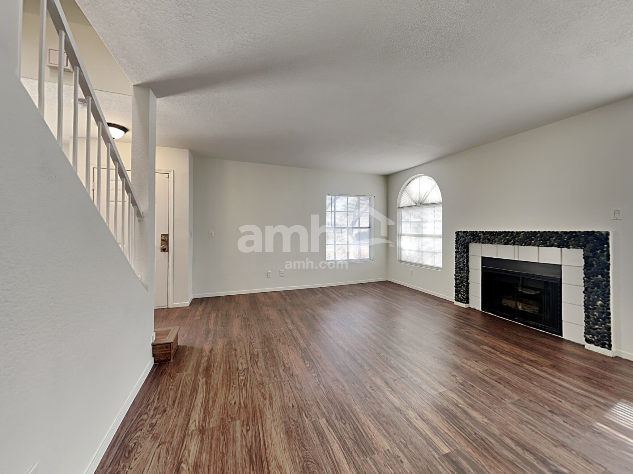 Building Photo - 7636 Connemara Ave