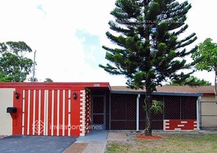 Building Photo - 3661 SW 3rd St