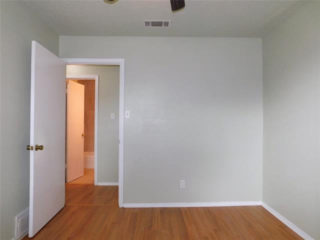 Building Photo - 119 Bluebird Cir