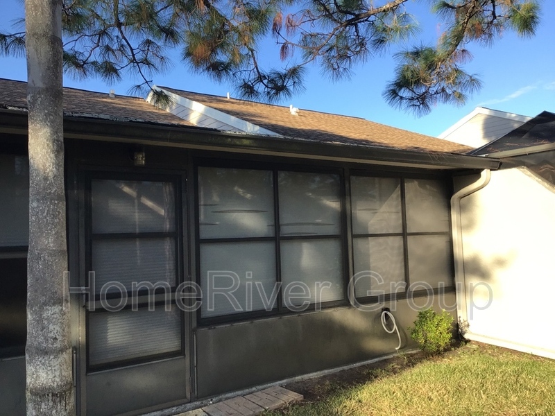 Building Photo - 5508 Salem Square Dr S