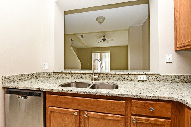 Building Photo - 1226 Sandstone Run