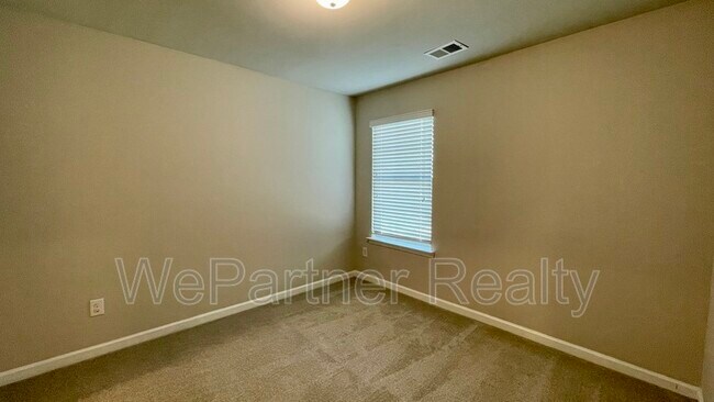 Building Photo - 219 Harrison St