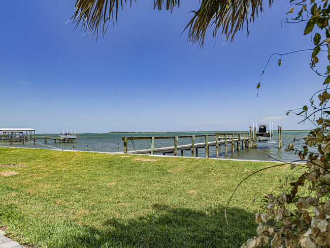Building Photo - 13630 N Indian River Dr