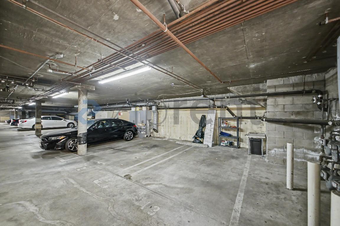 Building Photo - Unit 110