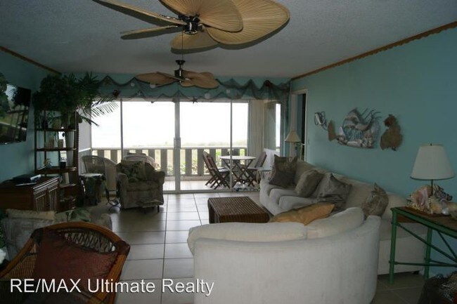 Building Photo - 1555 NE Ocean Blvd