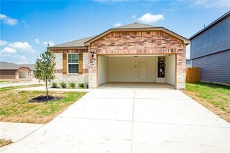 Building Photo - 228 Capital Hl Vw