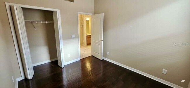 Building Photo - 5334 Clover Mist Dr