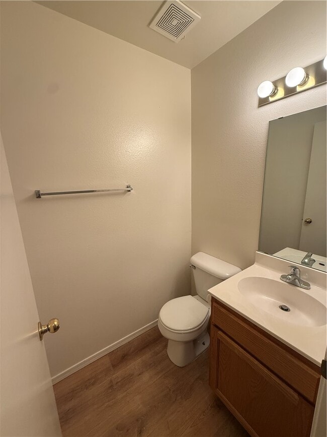 Building Photo - 3329 Armour Ln