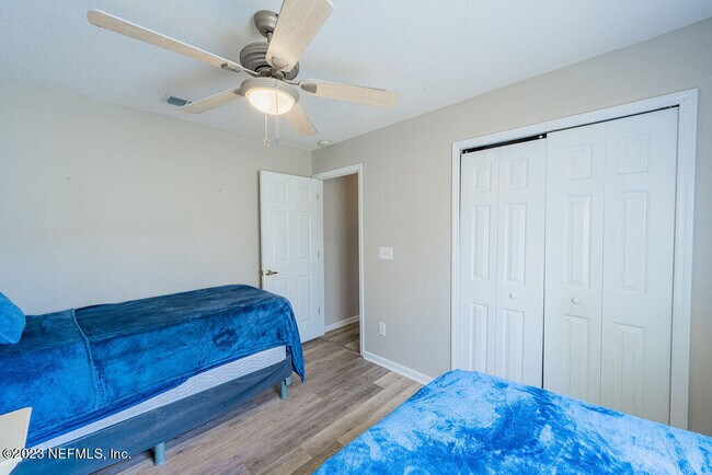 Building Photo - 11123 Bugatti Ct