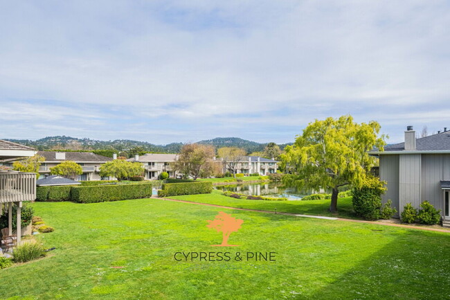 Building Photo - Charming 2-Bed, 2.5-Bath Condo in Carmel