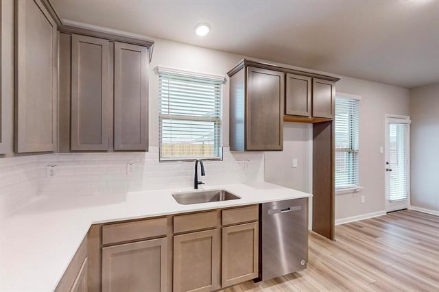 Building Photo - 3112 Dixondale Dr