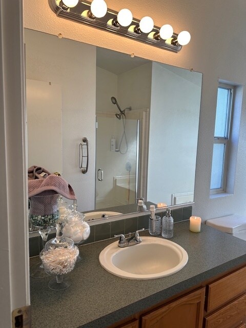 Building Photo - 16270 Redondo Dr