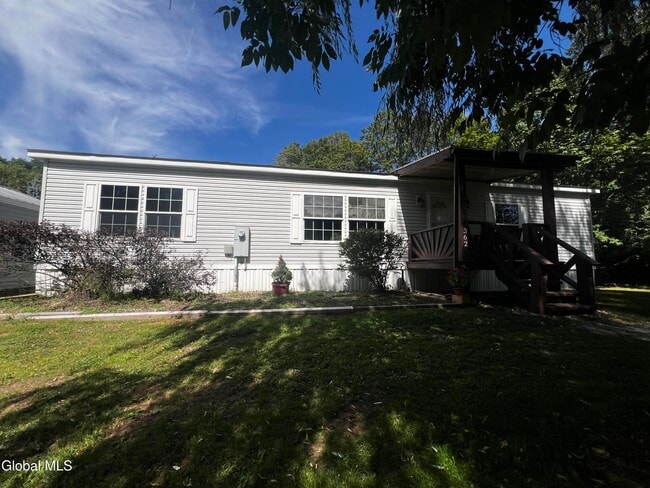 Building Photo - 362 Hoags Corners Rd