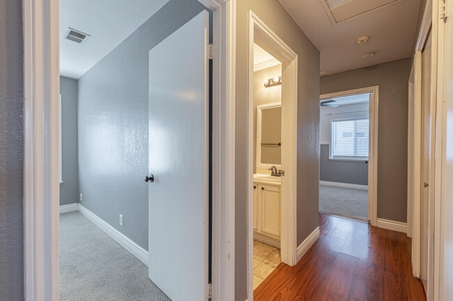 Building Photo - 44322 Brandon Thomas Way