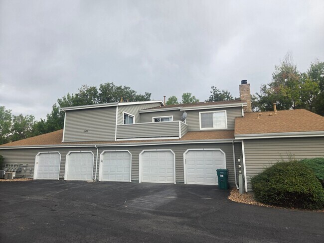 Building Photo - 8470 Everett Way