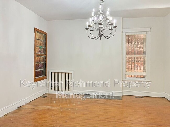 Building Photo - 2020 Floyd Ave