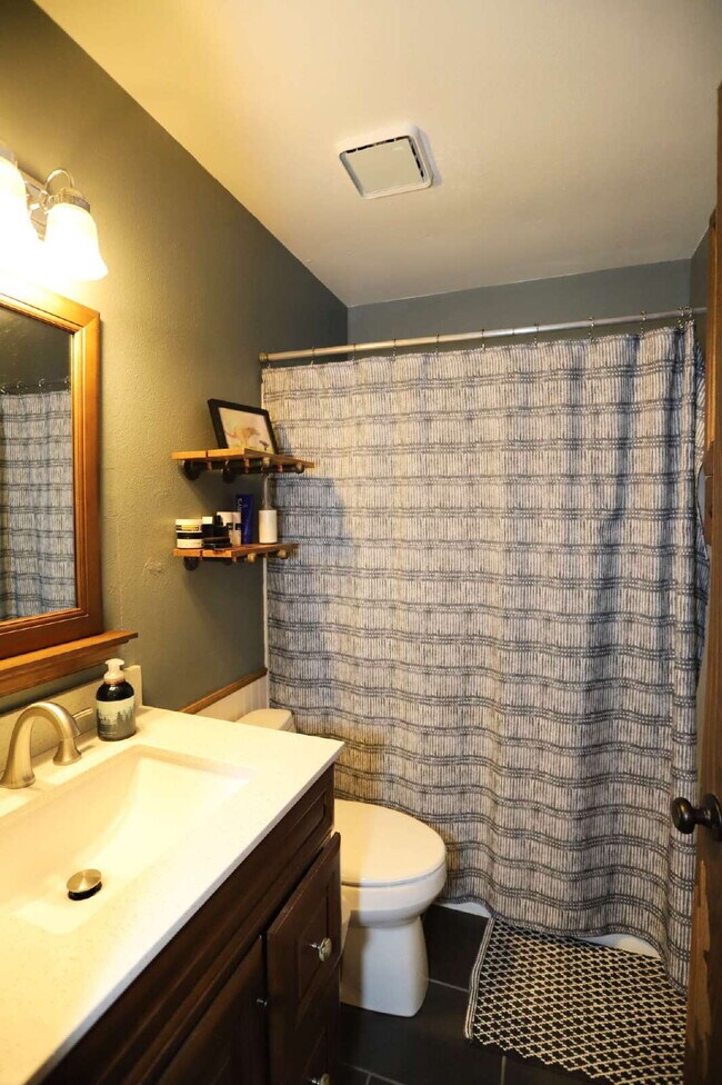 Building Photo - House for Rent – Welcome to Your Dream Home!