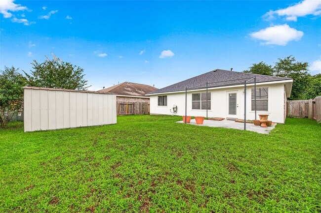 Building Photo - 2510 Fox Water Dr