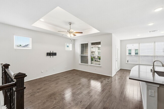 Building Photo - 3104 Roseland Terrace Ln