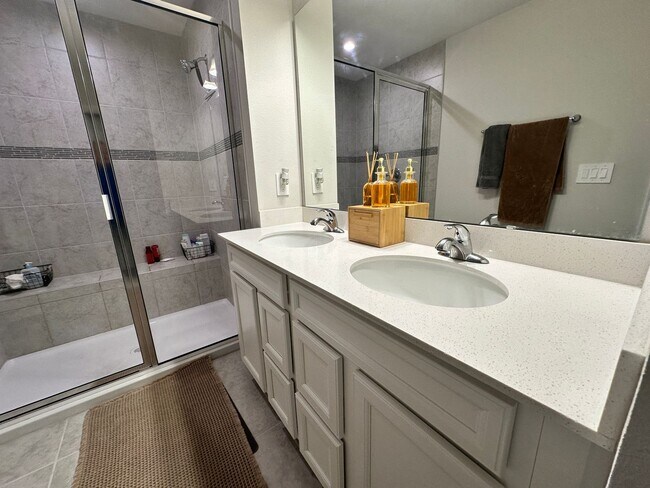 Building Photo - Beautiful Apopka Home For Rent!