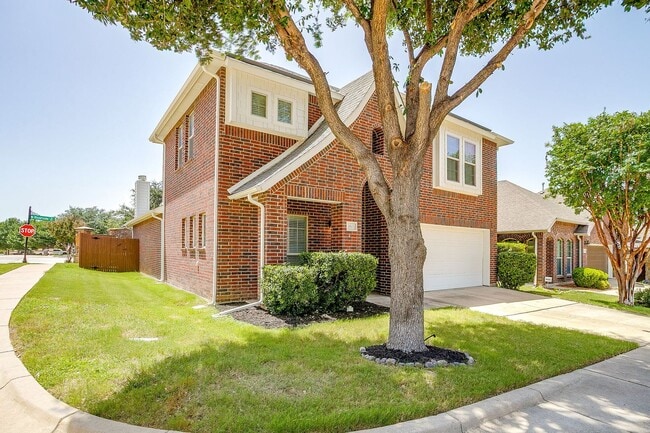 Building Photo - Immaculate 4 Bed, 2.5 Bath in Highly Desired Villas At Fossil Creek- Keller ISD- 76137
