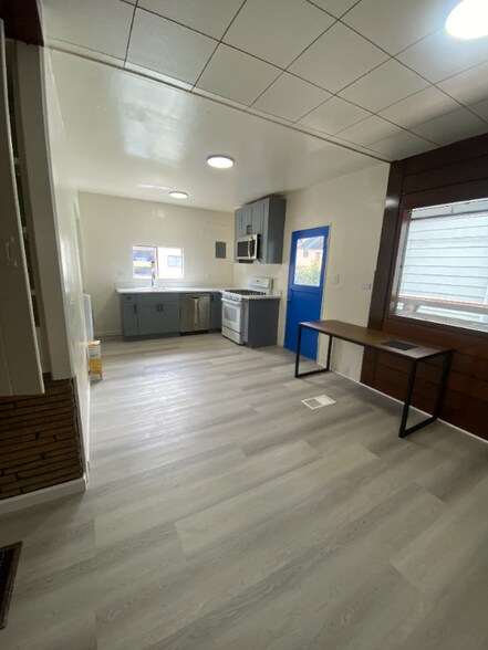 Building Photo - 2344 Fulton St