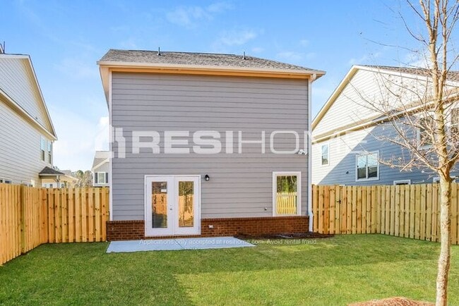 Building Photo - 1005 Tranquil Gdns Pl