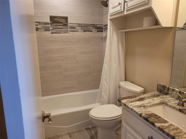 Building Photo - 3625 Longbow Ln