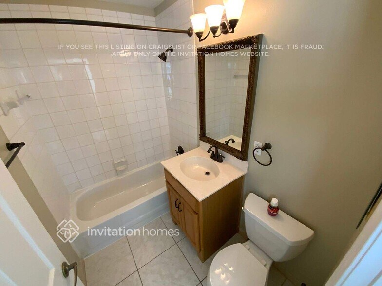 Building Photo - 12400 Summer Springs Dr
