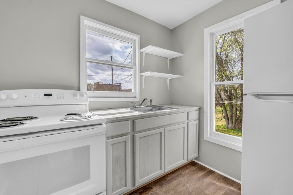 Building Photo - 43 Cottrell St