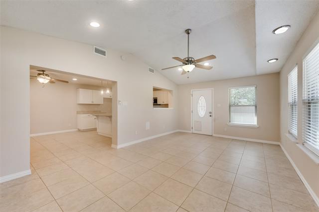 Building Photo - 8611 Hanford Dr