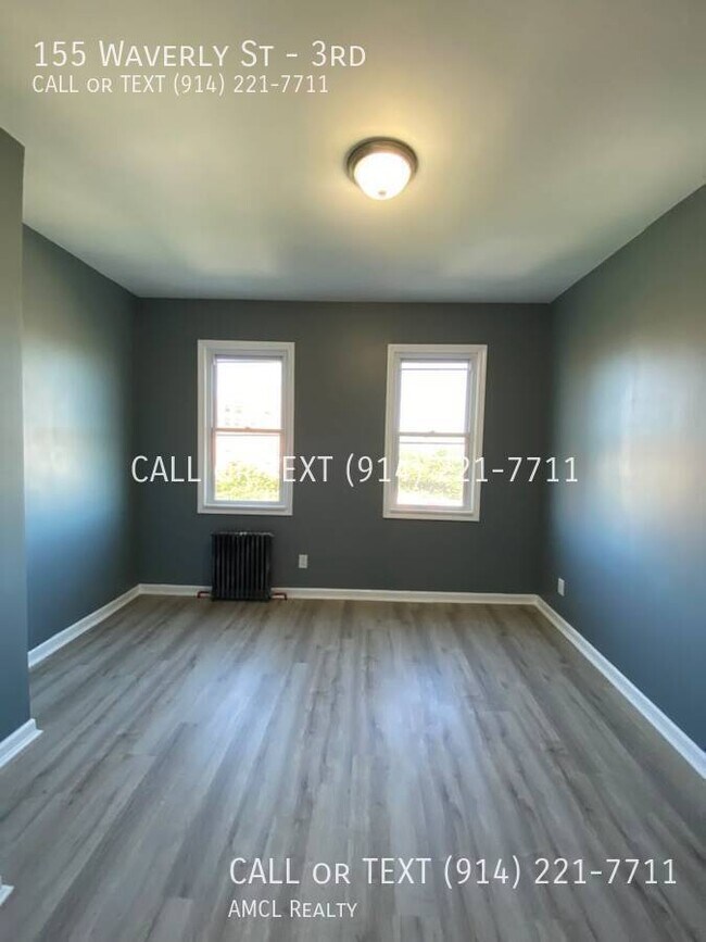 Building Photo - 155 Waverly St