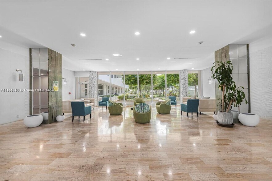 Building Photo - 4747 Collins Ave