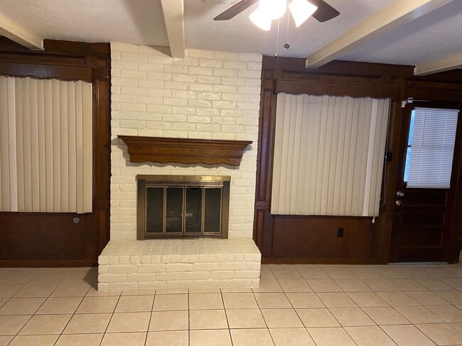 Building Photo - 3418 Candlewisp Dr