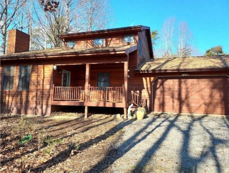 Building Photo - 547 Tall Pines Dr