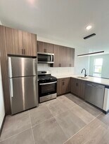 Building Photo - 138 Mallory Ave