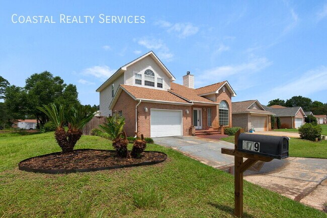 Building Photo - 879 Van Dyke Dr